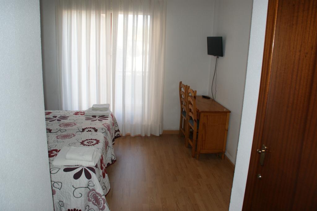 Hostal La Tablada نافالينو المظهر الخارجي الصورة